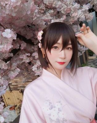 二十六岁女房客_1080PBD在线观看