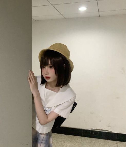 妖艳的姨母们中文字幕_DVD高清迅雷在线观看